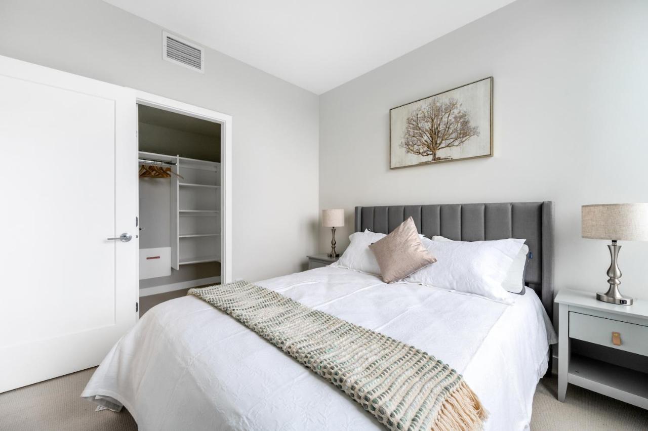 Modern Comfort At Ubc: 1Br Condo Near Campus Vancouver Exteriör bild