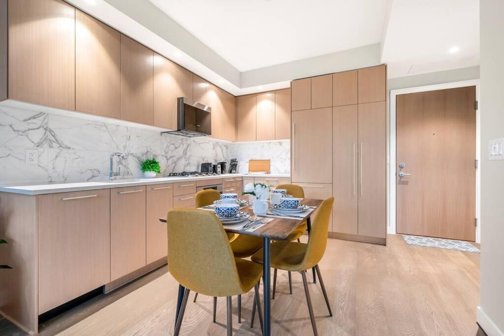 Modern Comfort At Ubc: 1Br Condo Near Campus Vancouver Exteriör bild