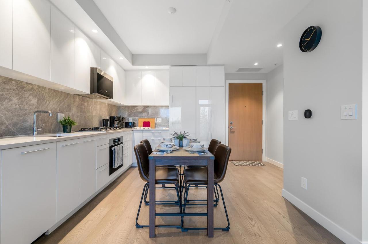 Modern Comfort At Ubc: 1Br Condo Near Campus Vancouver Exteriör bild