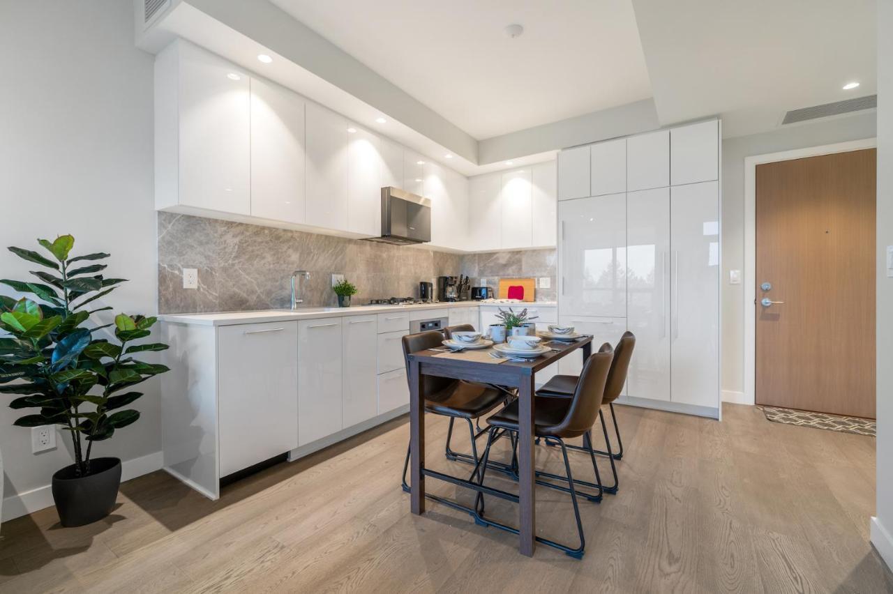 Modern Comfort At Ubc: 1Br Condo Near Campus Vancouver Exteriör bild
