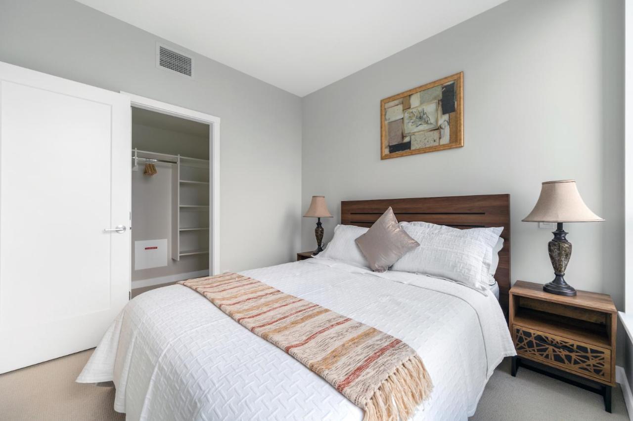 Modern Comfort At Ubc: 1Br Condo Near Campus Vancouver Exteriör bild